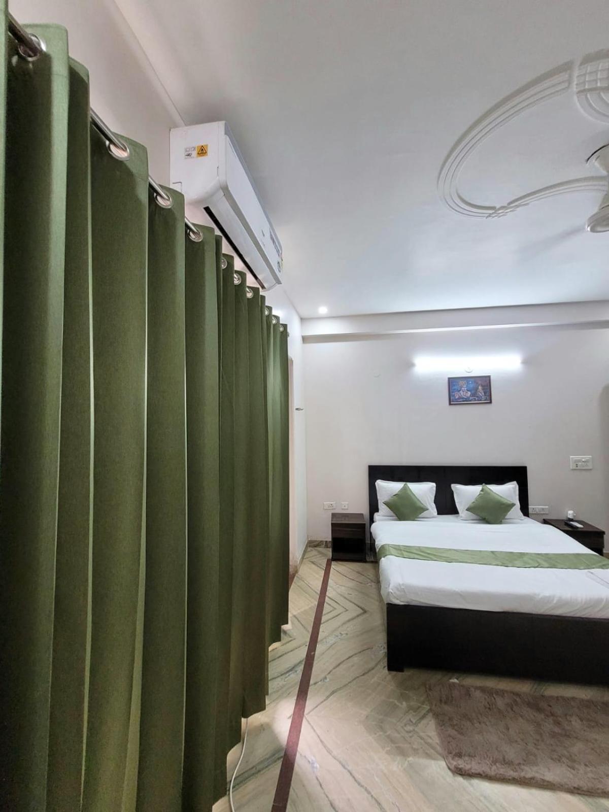 Raj Residency Stay Gurgaon Esterno foto